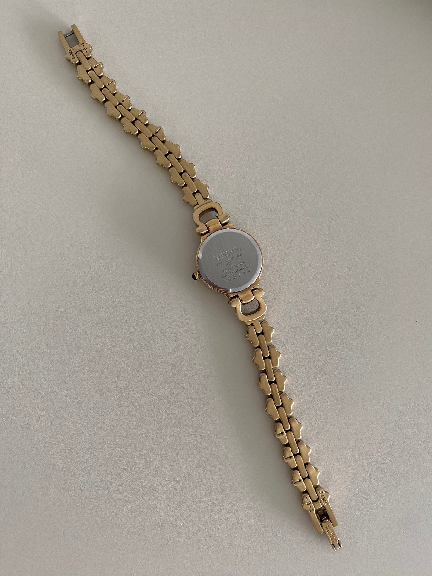 Vintage Petite Ladies Seiko Watch from the 1980s