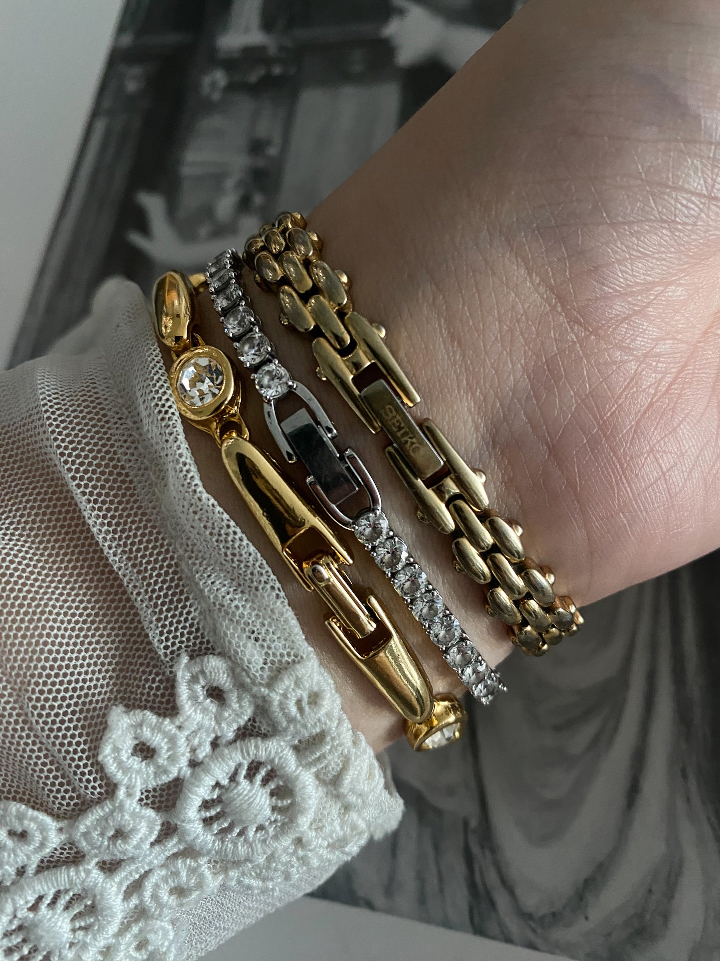 Vintage Petite Ladies Seiko Watch from the 1980s