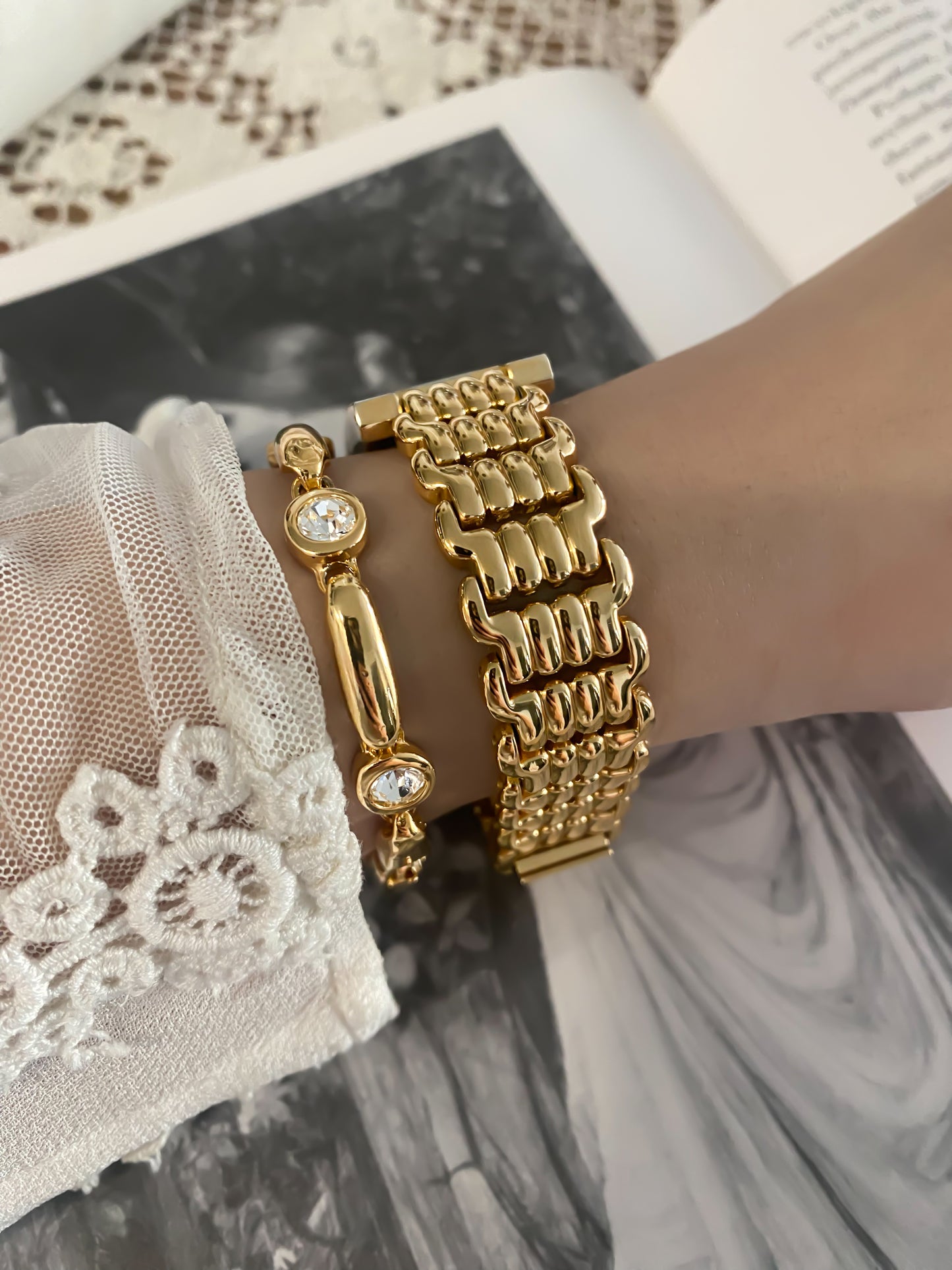 Vintage White Diamonds Gold Elizabeth Taylor Ladies Watch