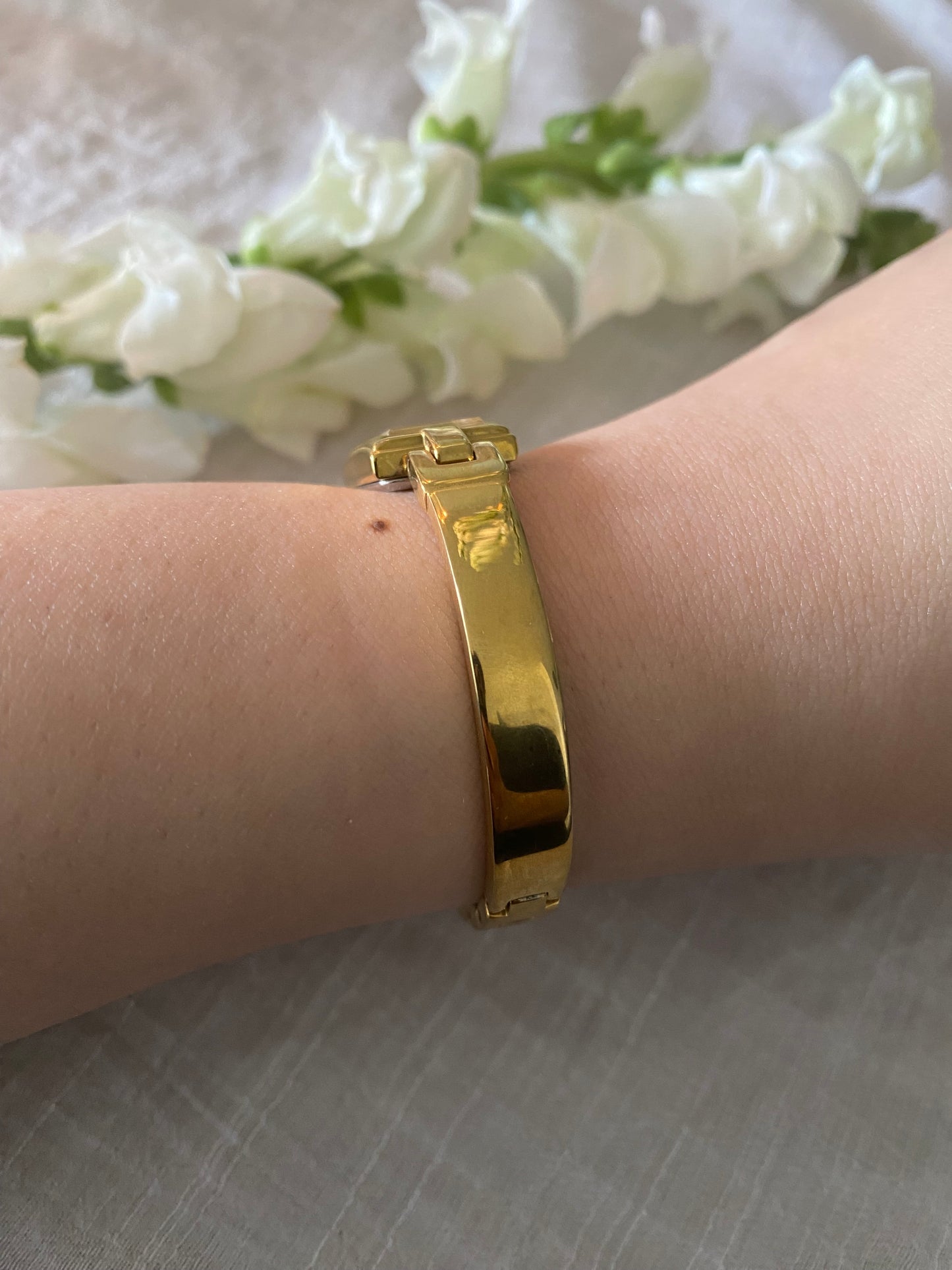Gold Tone Citizen Ladies Analog Watch
