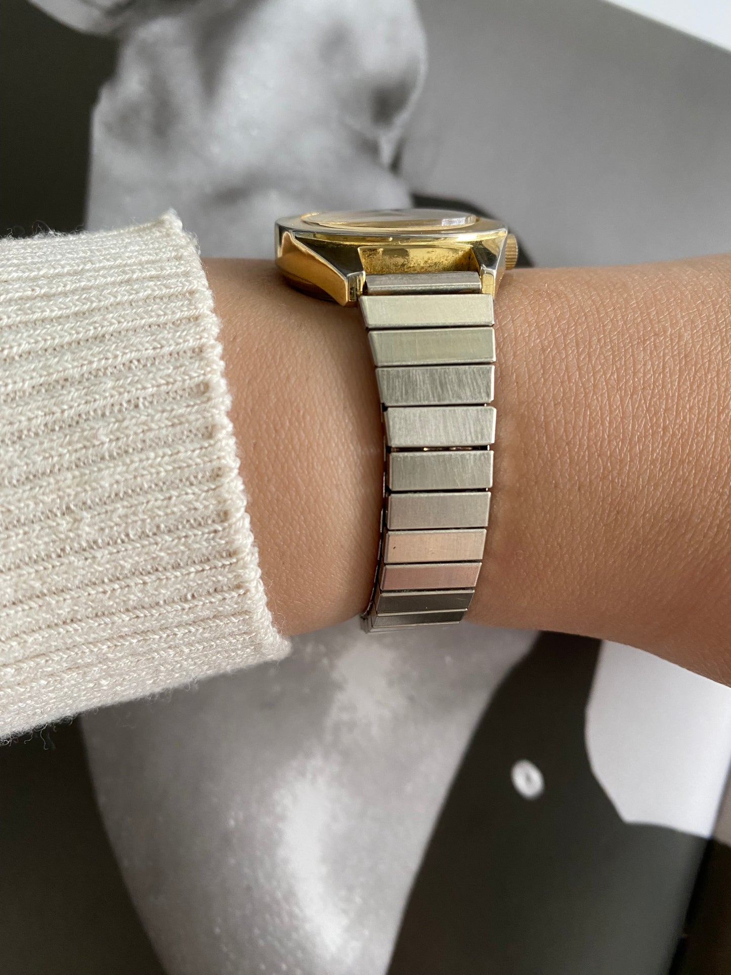 Vintage Geneva Electra Ladies Watch
