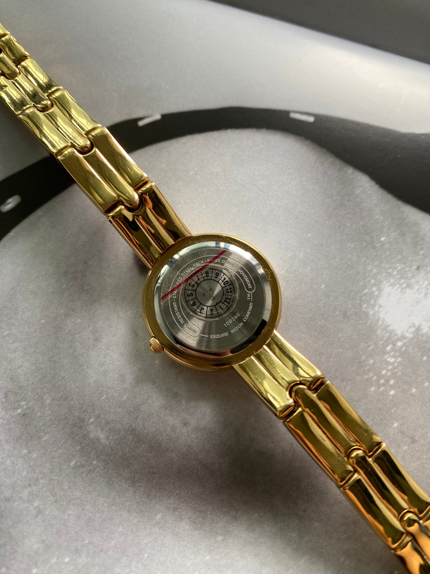 Vintage Circle Mother of Pearl Dial Gold ladies ESQ Watch