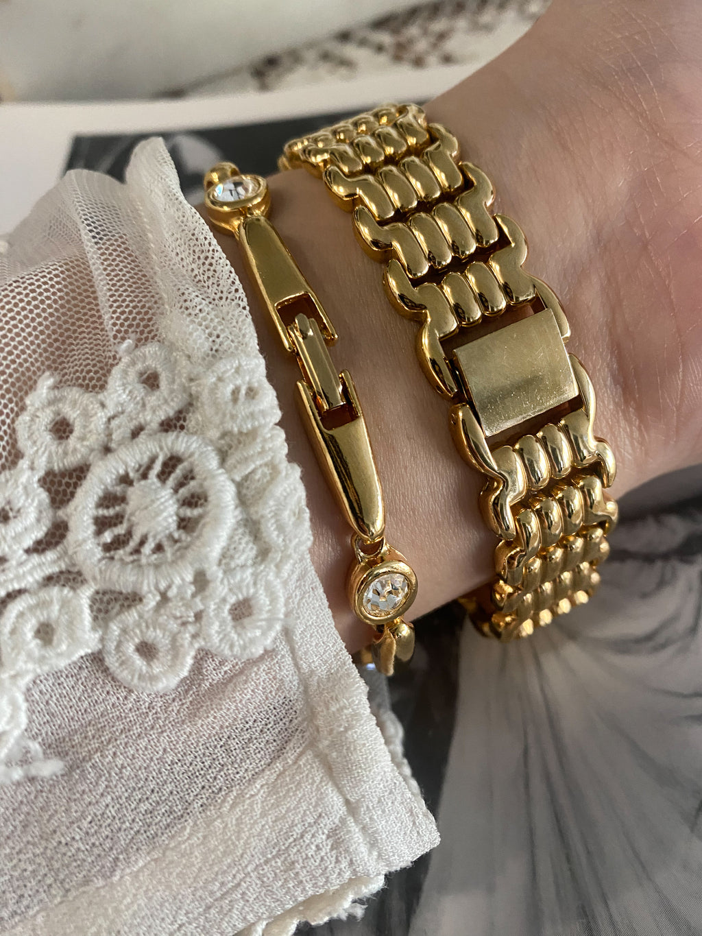 Vintage White Diamonds Gold Elizabeth Taylor Ladies Watch