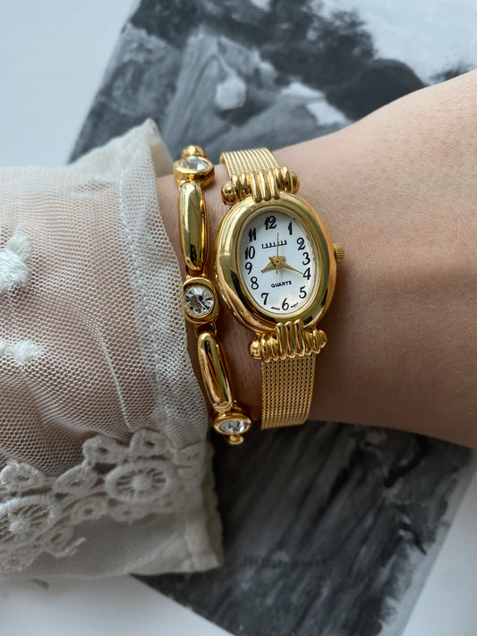 Beautiful Vintage Gold Tone Dainty Forever Watch