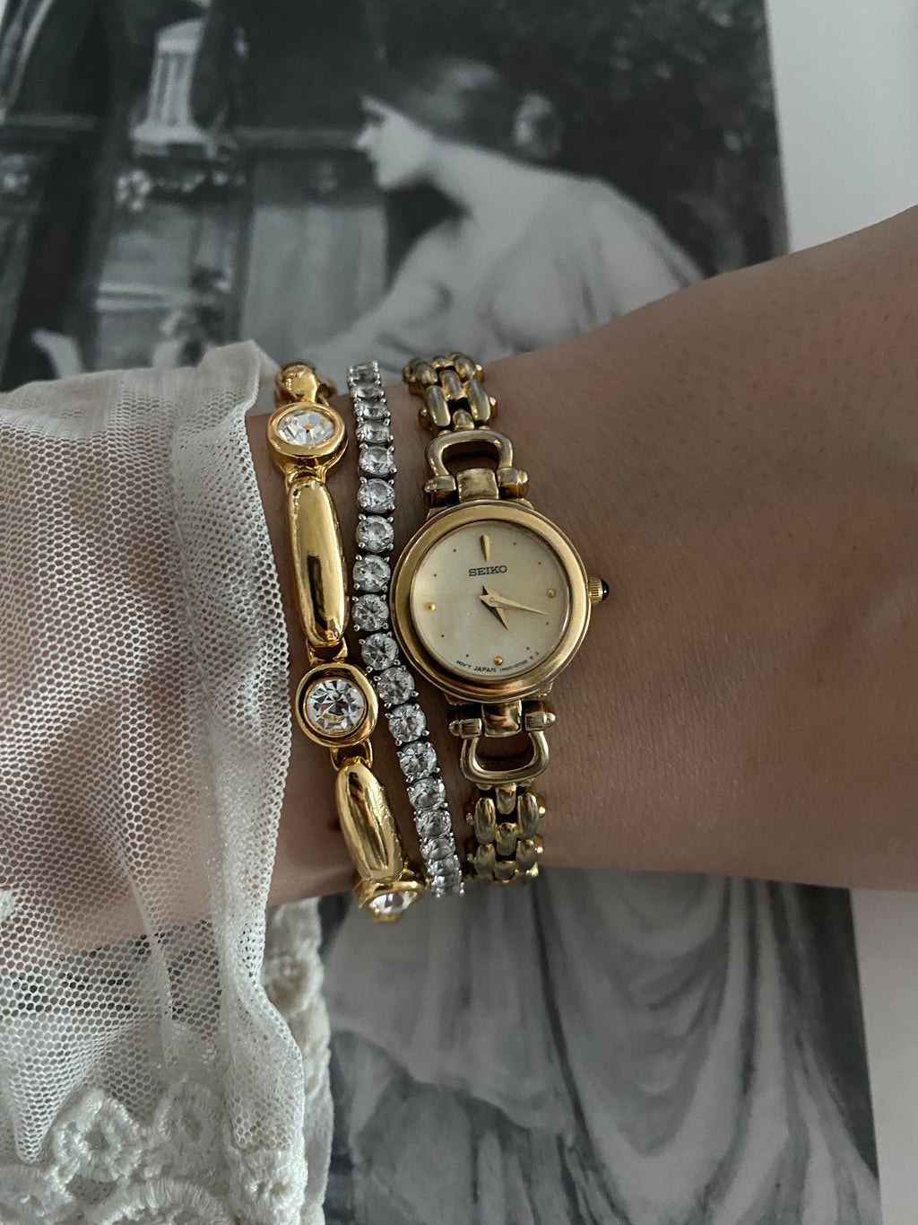 Vintage Petite Ladies Seiko Watch from the 1980s
