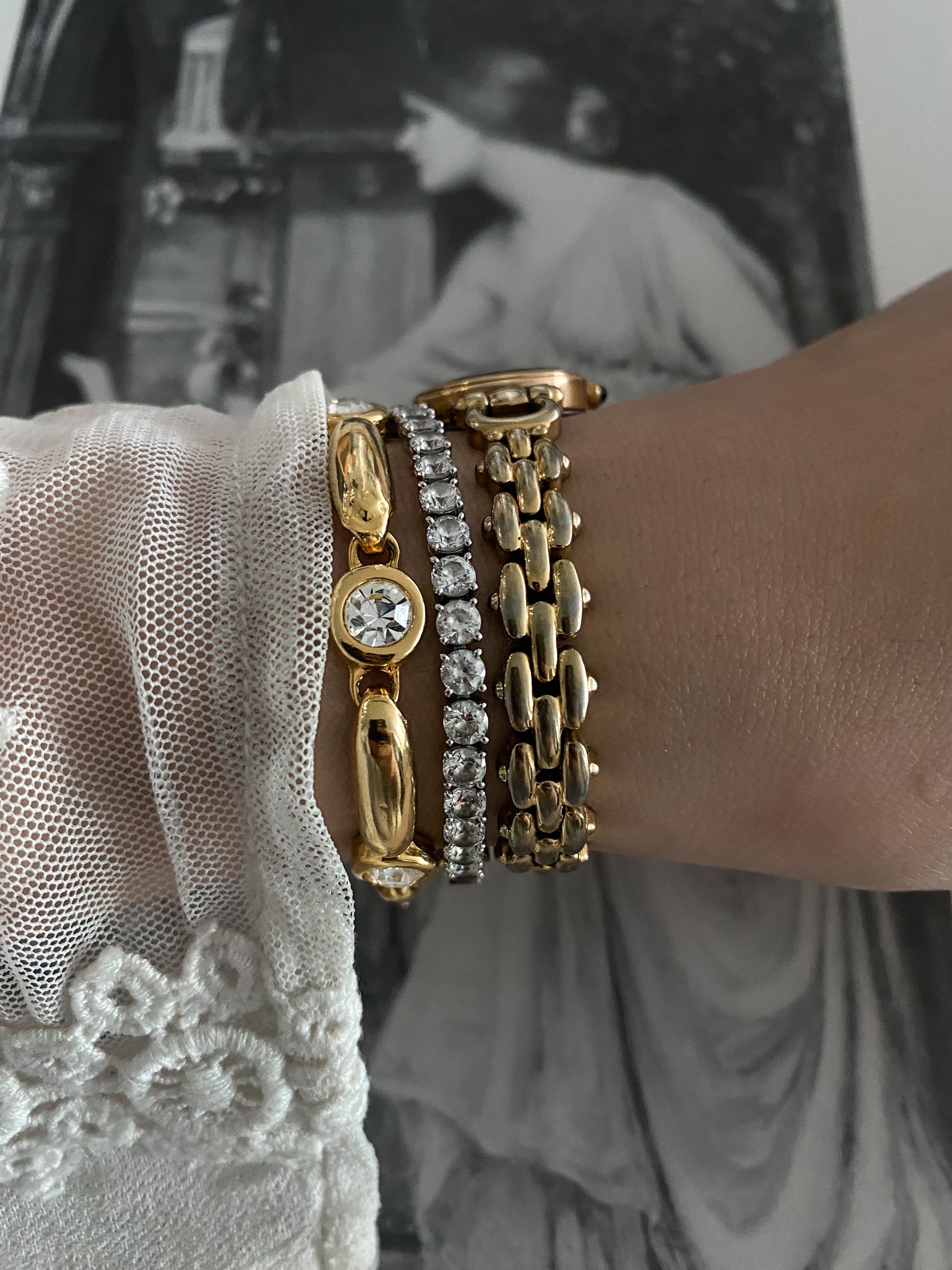 Vintage Petite Ladies Seiko Watch from the 1980s