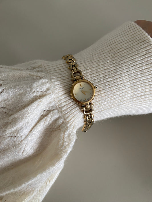 Vintage Petite Ladies Seiko Watch from the 1980s