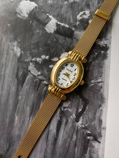 Beautiful Vintage Gold Tone Dainty Forever Watch