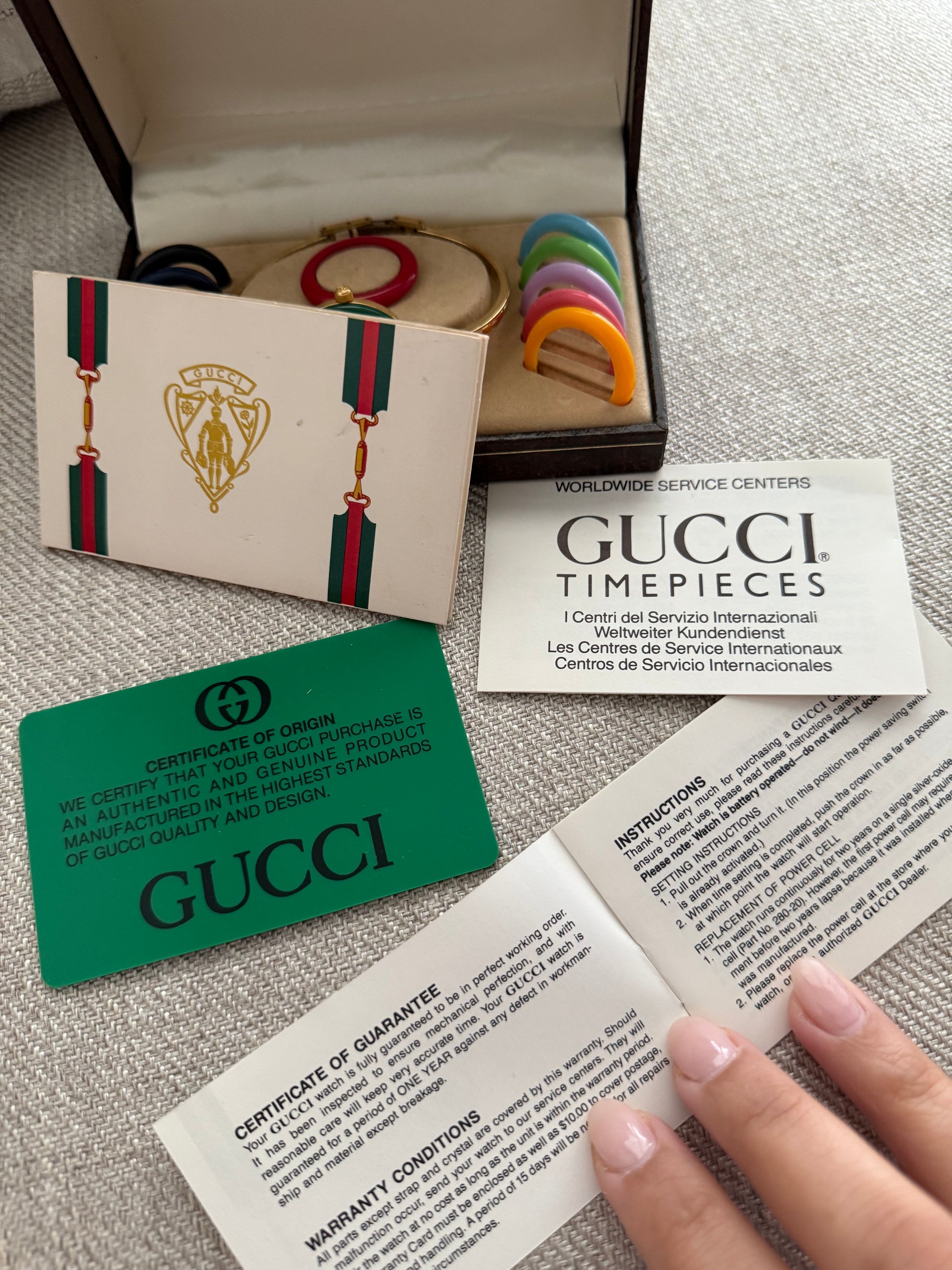 1987 Gucci 1100-L Vintage Ladies 18k Gold plated Watch