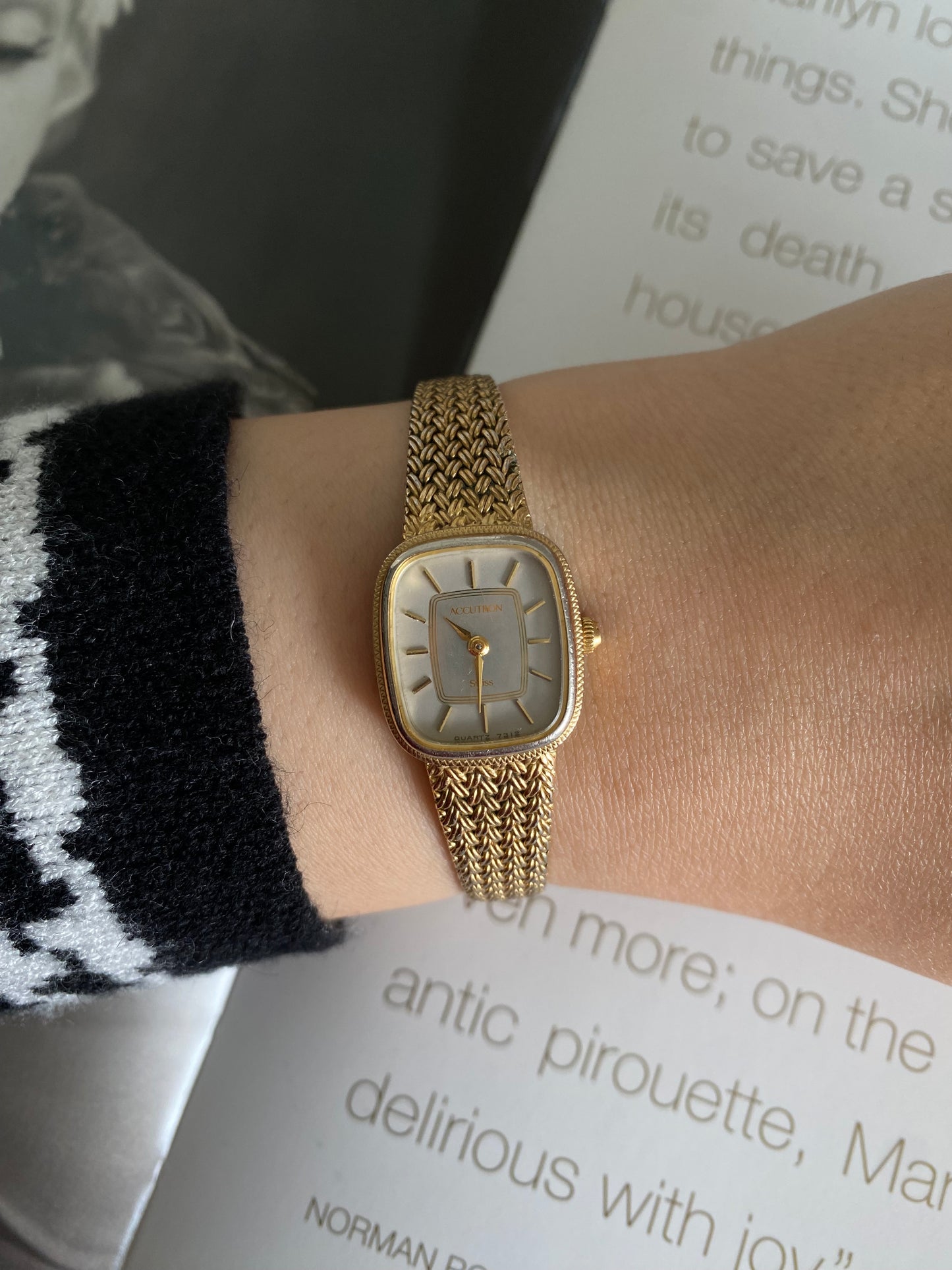 Vintage 1980s Accutron by Bulova Gold Tone Ladies Watch