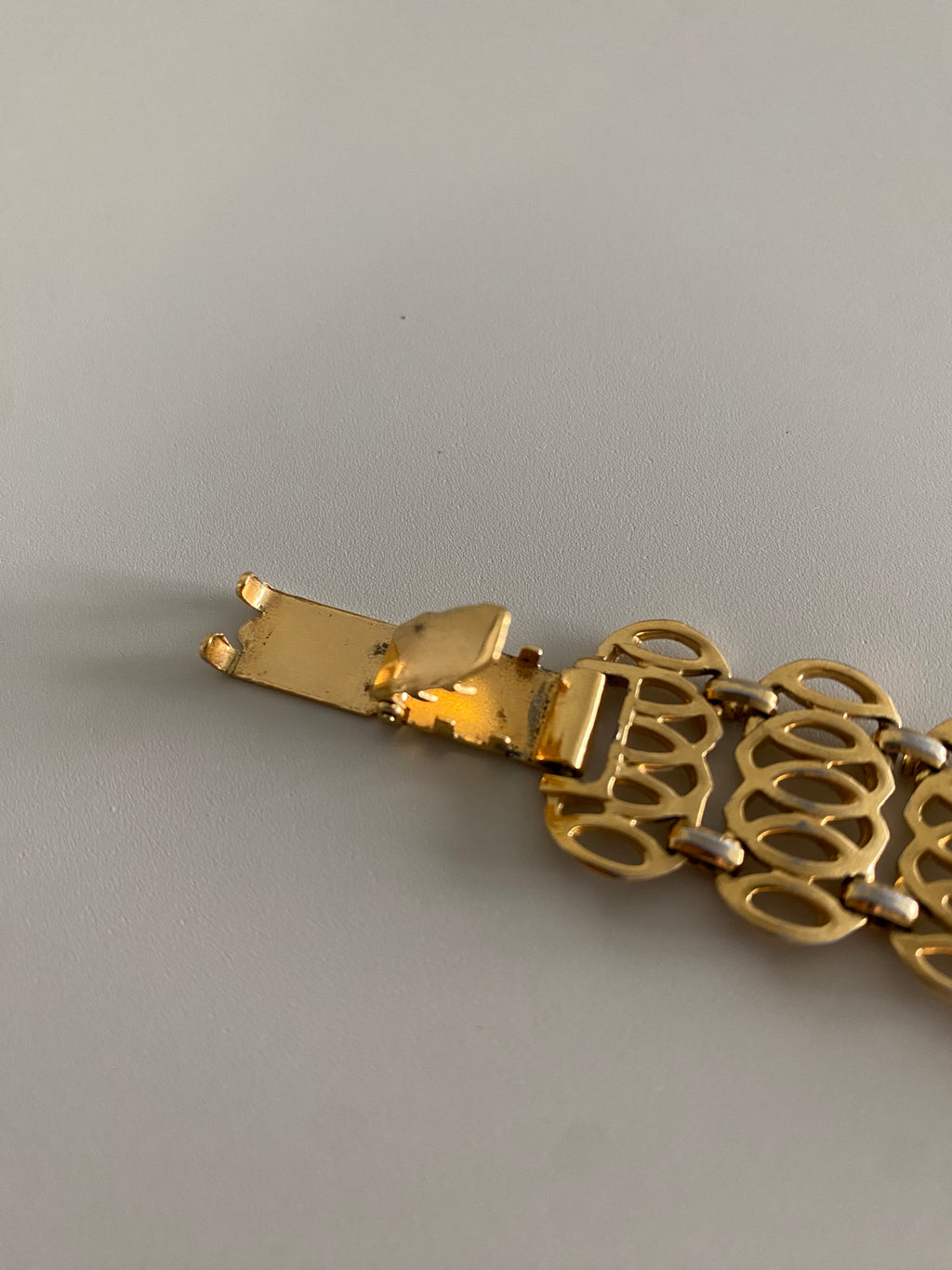 1970s Vintage Filigree Art Deco Vendôme Mechanical Watch