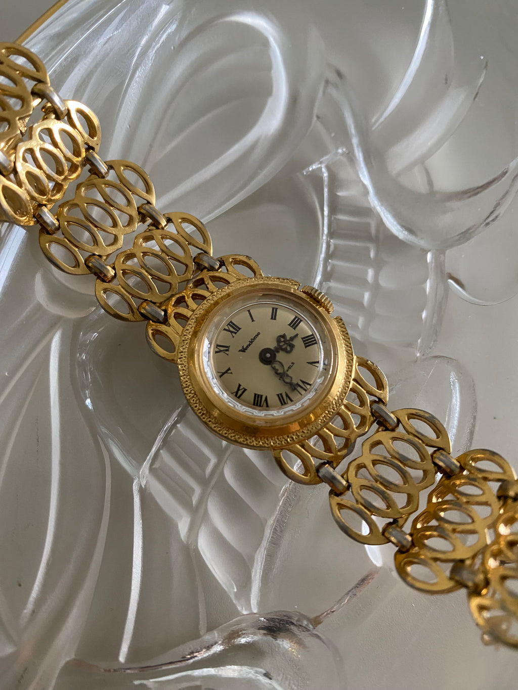 1970s Vintage Filigree Art Deco Vendôme Mechanical Watch
